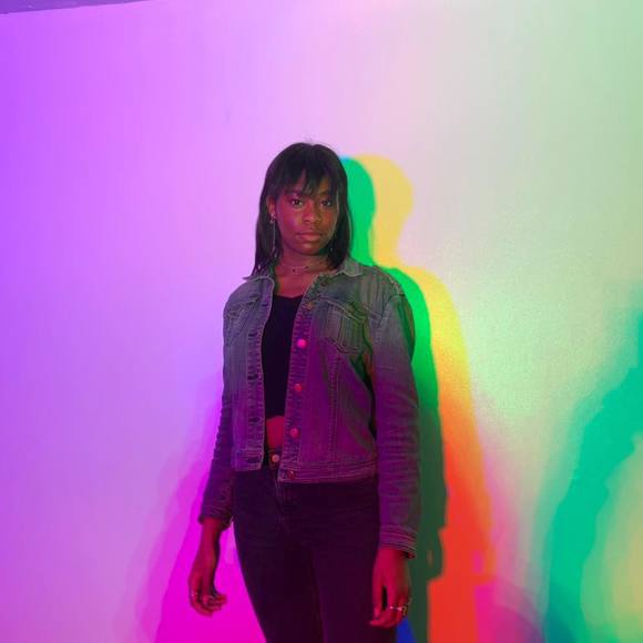 Meet your Posher, Alanna - Picture 1 of 1